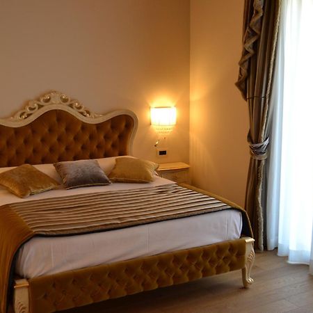 Agriturismo De Luca Mozzagrogna Kültér fotó