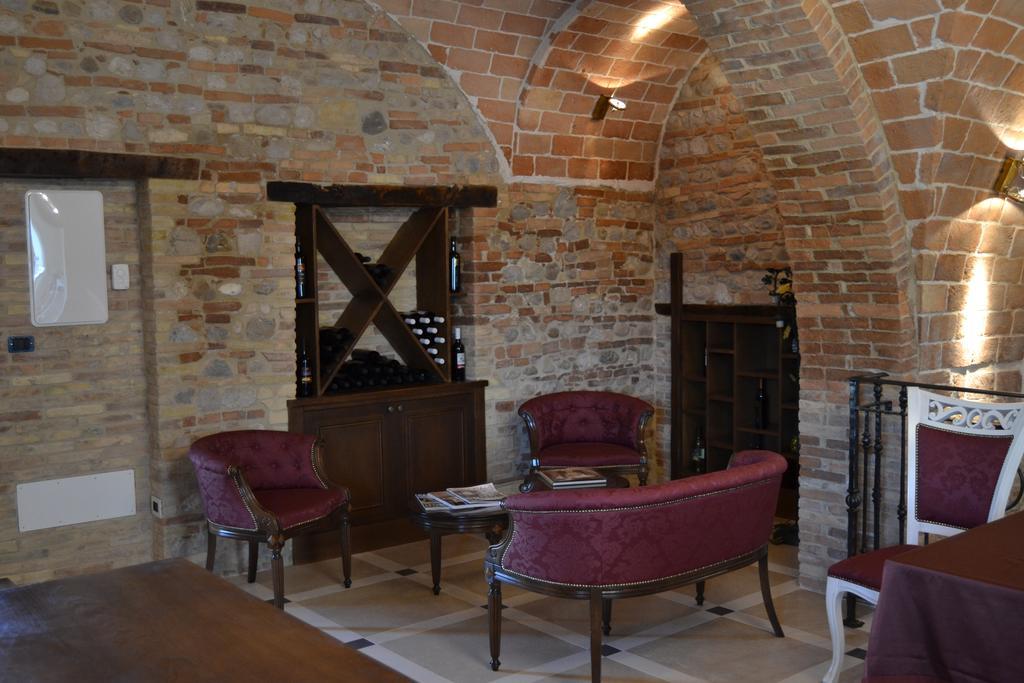 Agriturismo De Luca Mozzagrogna Kültér fotó