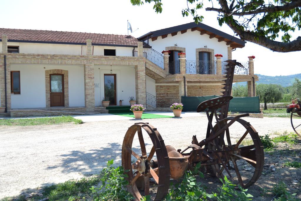 Agriturismo De Luca Mozzagrogna Kültér fotó
