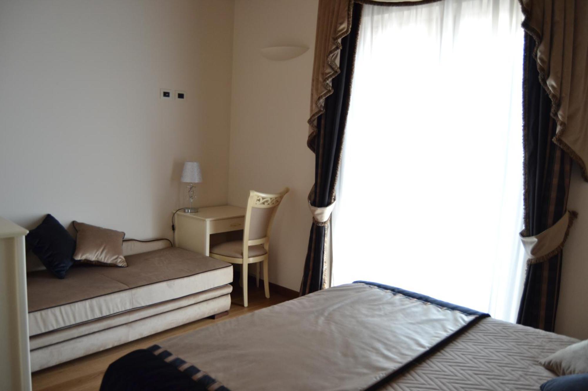 Agriturismo De Luca Mozzagrogna Kültér fotó