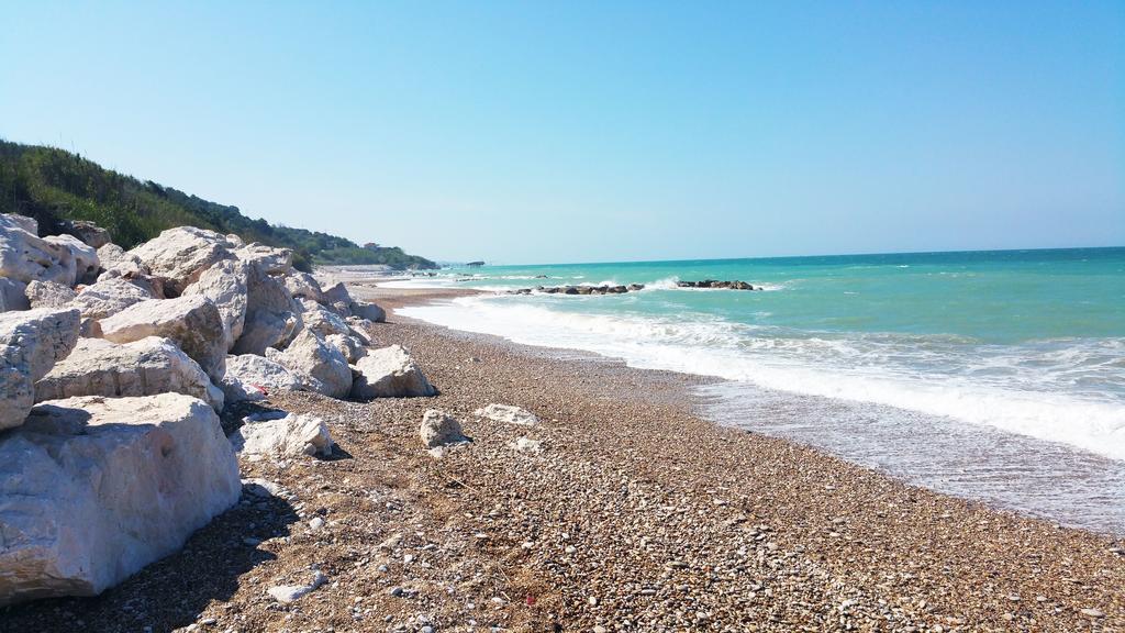 Agriturismo De Luca Mozzagrogna Kültér fotó